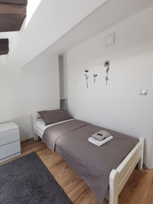 Loft Apartment Póla Kültér fotó